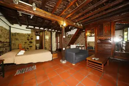 Linos Inn - 38