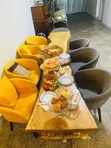Anna's Guest house - 9