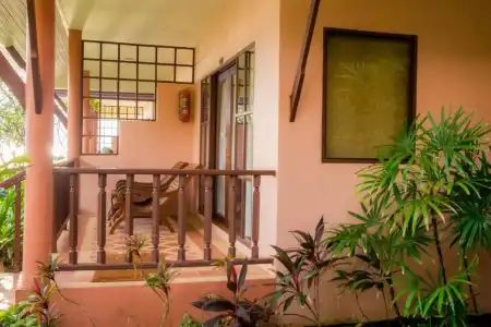 Lanta Casuarina Beach Resort - 95