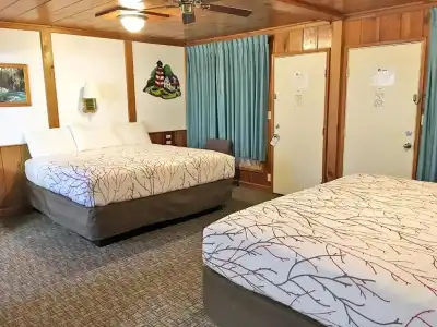 Park Motel and Cabins - 97