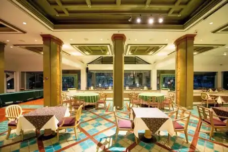Krabi Maritime Resort - 28