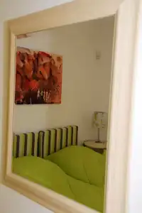Dio Escapes Houses - 66