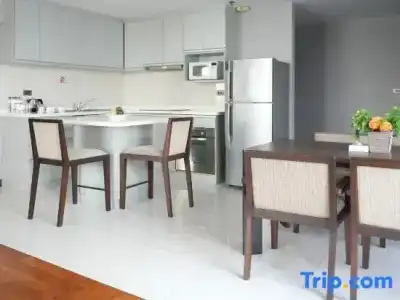 Royal Suite Bangkok - 50