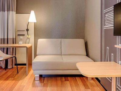 Ibis Berlin Mitte - 20