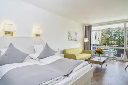 Das Parkhotel - 1