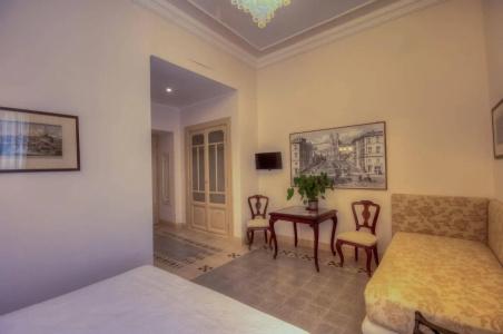 Rome Charming Suites - 11