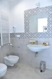 Tobacco Suite - 8
