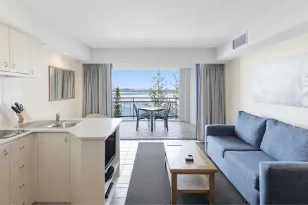 Ramada Resort by Wyndham Golden Beach - 25