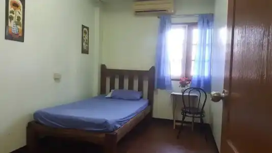 OYO 1052 Nonni Guesthouse - Hostel - 4