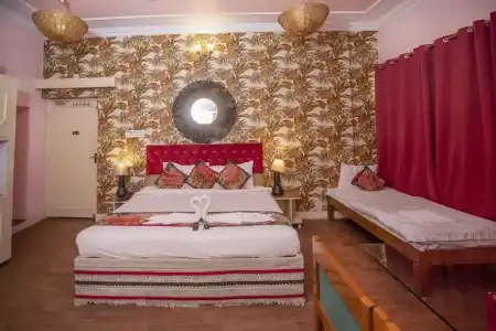 Pink Palace - 30