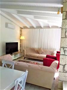 Cadde 75 - 101