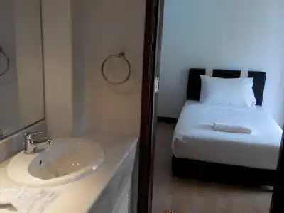 5 Twenty Ampang Hilir Guesthouse - 24