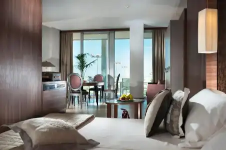 Waldorf Suite - 4