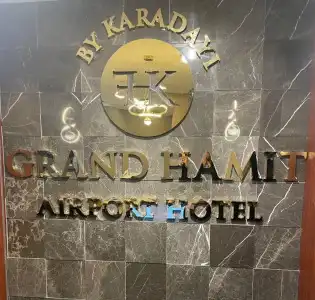 Grand Hamit Airport - 94