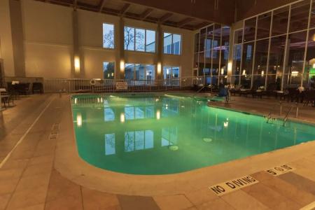 DoubleTree by Hilton Burlington Vermont - 44
