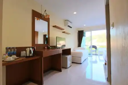 Good Nice Patong - 65