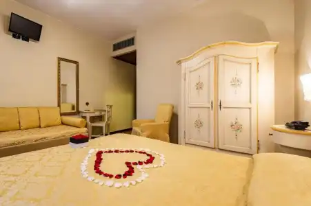 Mercurio Venezia - 56