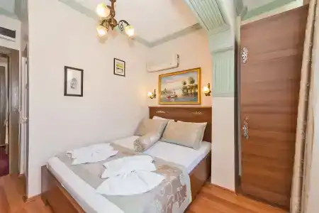 Lamp - 4