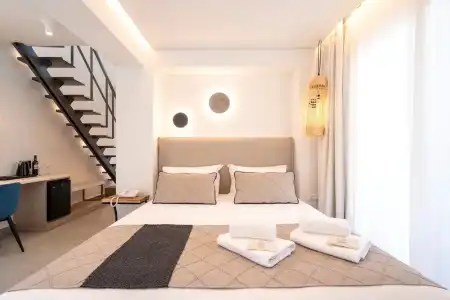 Mirablue Luxury Residences - 205