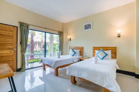Tontan Resort Cha-Am - 13