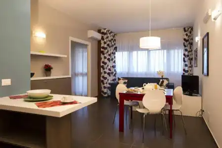 Marbela Apartments & Suites - 17