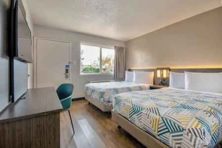 Motel 6 Santa Fe - 64