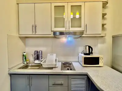 Casa Mutiara Service Apartment - 18