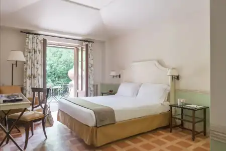QC Grand Roma - 1