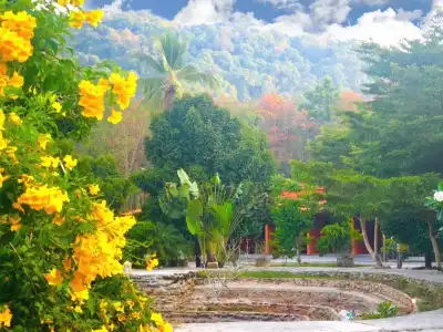 At Sichon Resort - 10