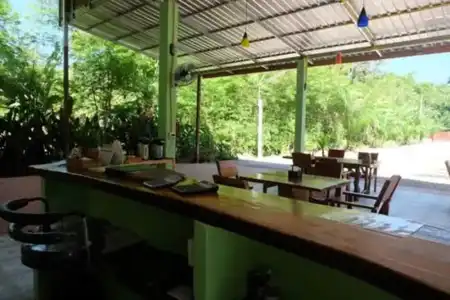 Khaosok Bamboo Huts Resort - 12