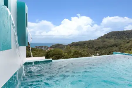 Amala Grand Bleu Resort Hilltops - 13