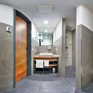 Emils - 6