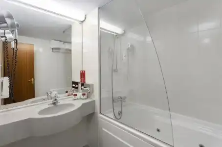 Ramada by Wyndham Bucharest Parc - 54