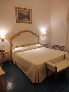 La Perla - 100