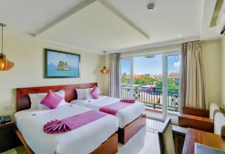 River Suites Hoi An - 60