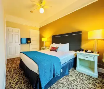 City Center Inn & Suites - 49