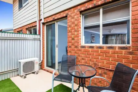 Quest Yelverton Kalgoorlie - 52