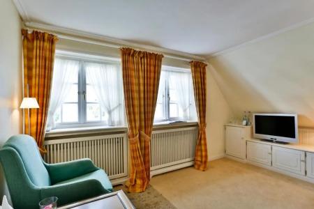 & Restaurant Jörg Müller - 52