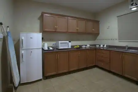 Al Madina Suites Doha - 20