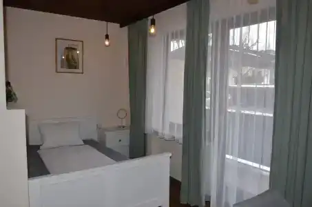 Dahoam by Sarina - Rooms & Suites - 9