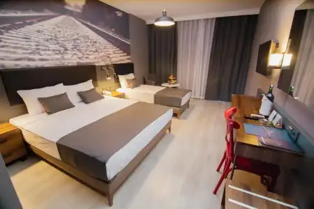 Ramira City - Adults Only - 47