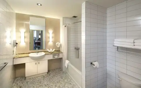 Le Square Phillips And Suites - 7