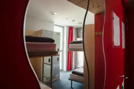 Urbany Hostel Barcelona - 43