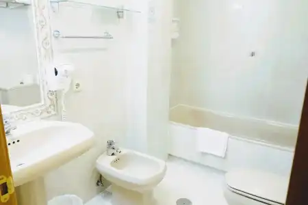 Hostal Toledo - 60