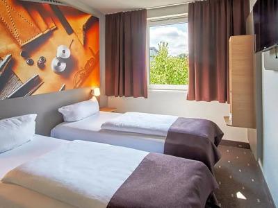 B&B Offenbach-Süd - 43