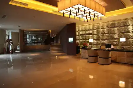 Pullman Oceanview Sanya Bay Resort & Spa - 1