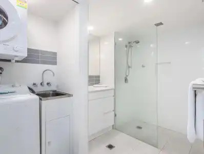 Bella Mare Beachside Apartments - 52