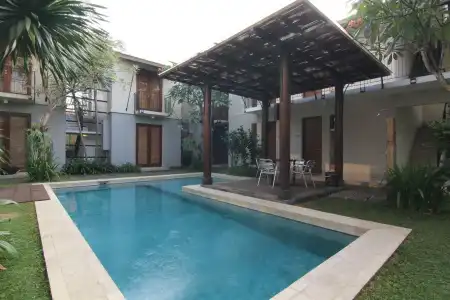 Chic Quarter Residence - 12