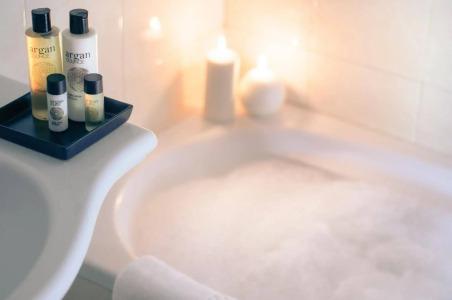 Cardinal of Florence - Recommended for Ages 25 to 55 - 6