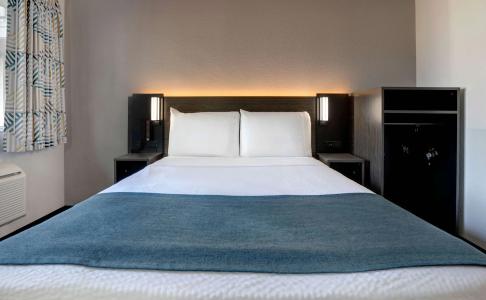 Motel 6 Bakersfield, CA - South - 58